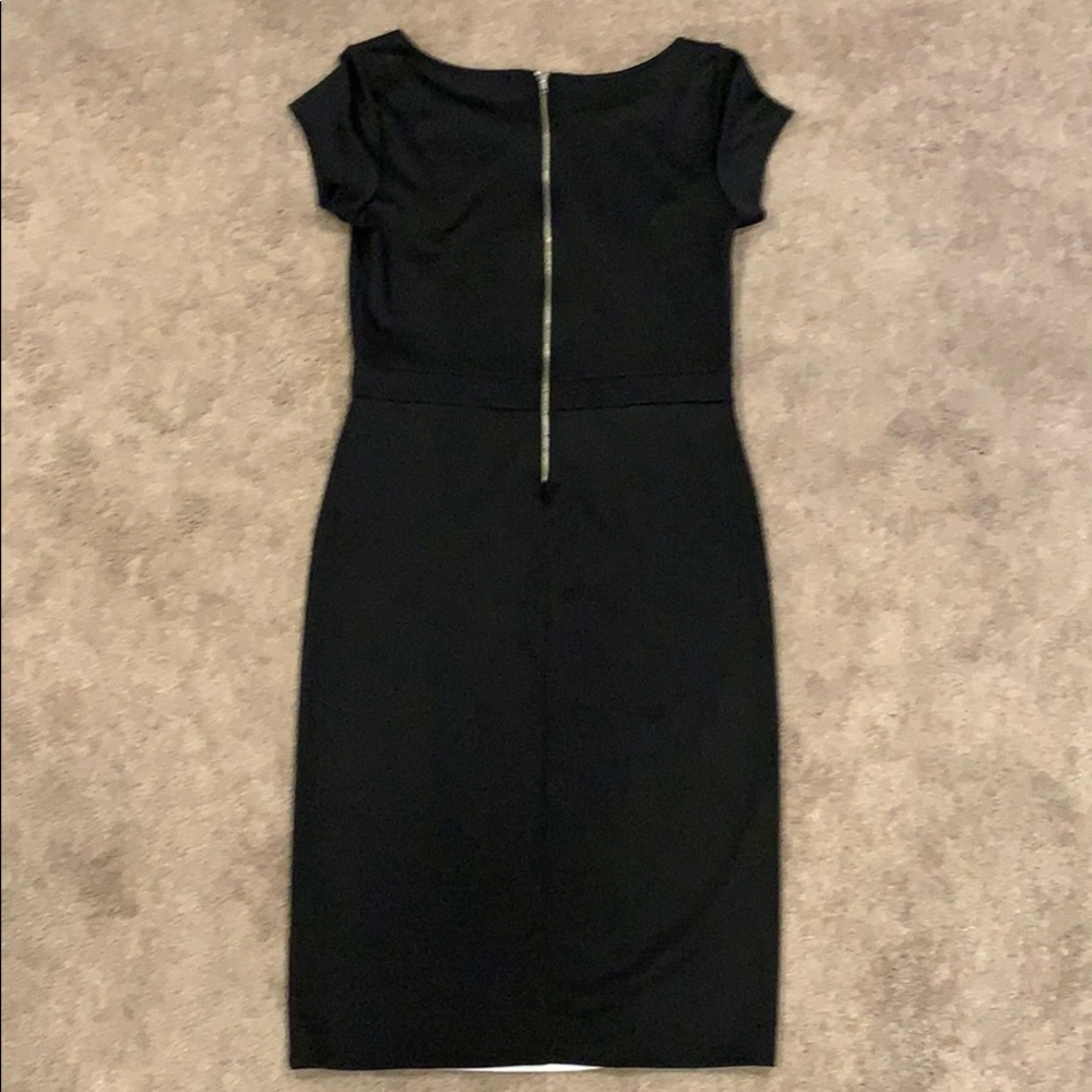 Black and white dress - Picture 3 of 3